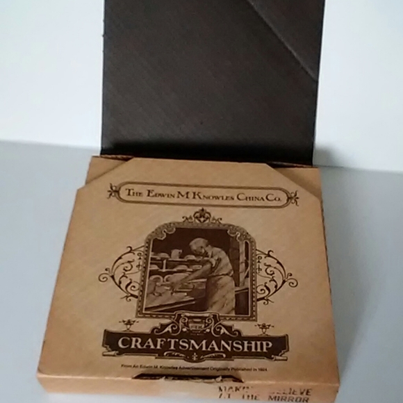 NORMAN ROCKWELL | Collector's Plate - Picture 7 of 7